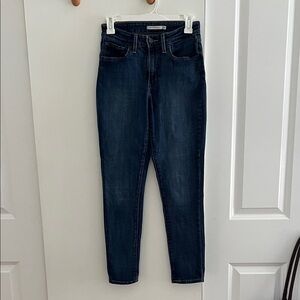 Levi’s Dark Blue Women's Skinny Jean